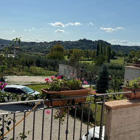 Casa Vacanze Cerreto 2 Apartman Miglianico Kültér fotó